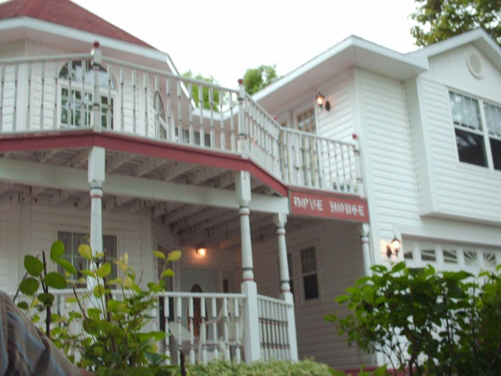 Dove House Bed & Breakfast Harbourside North Sydney Εξωτερικό φωτογραφία